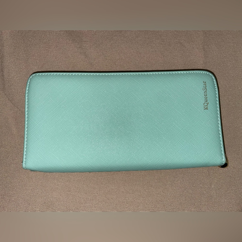 Large Women’s Wallet